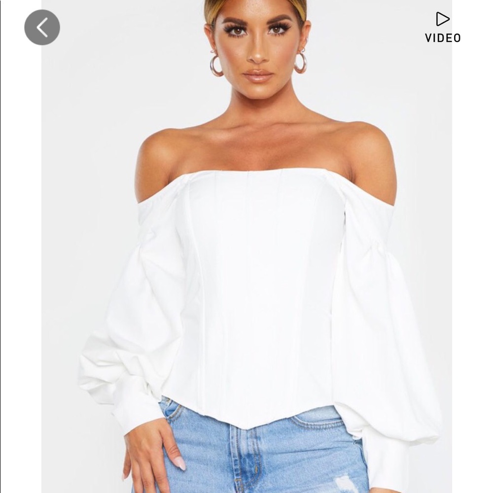 Pretty Little Thing balloon sleeve corset top